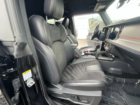 Used 2024 Ford Bronco Raptor w/ Interior Carbon Fiber Pack 6 AWD/4WD image 42