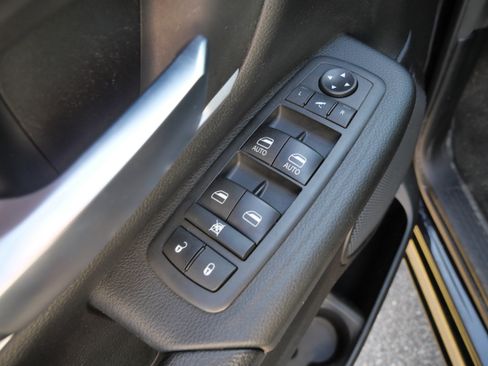 Used 2021 RAM 1500 Big Horn AWD/4WD image 19