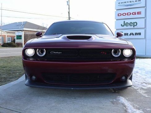 Used 2022 Dodge Challenger R/T Scat Pack w/ Driver Convenience Group image 5