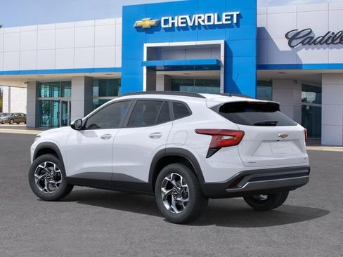 New 2026 Chevrolet Trax LT w/ Driver Confidence Package FWD image 29