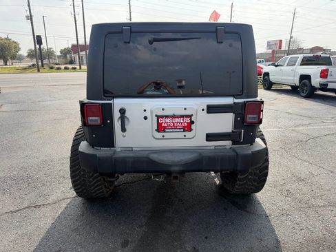 Used 2012 Jeep Wrangler Unlimited Sport image 25