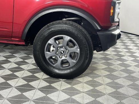 Used 2025 Ford Bronco Big Bend image 11