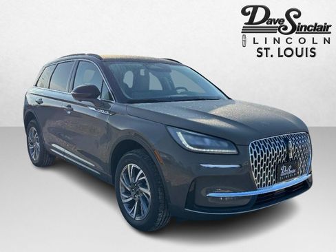 New 2026 Lincoln Corsair Premiere FWD image 3