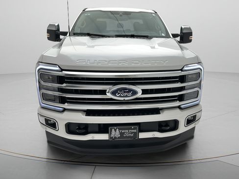 New 2026 Ford F250 Platinum w/ Platinum Plus Package AWD/4WD image 2