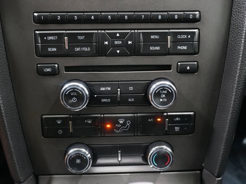 Used 2014 Ford Mustang GT image 16