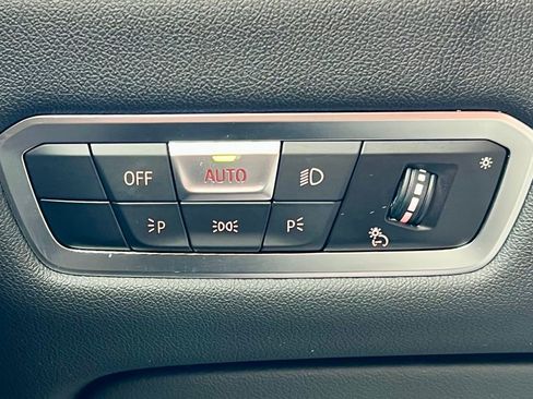 Used 2023 BMW X5 sDrive40i w/ Premium Package image 30