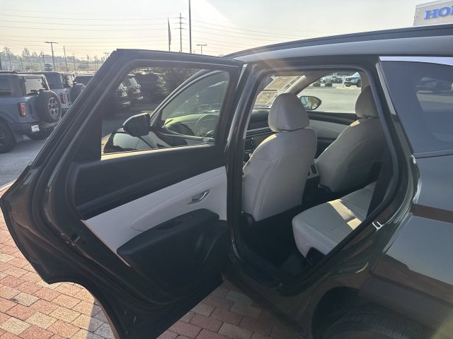 Used 2025 Hyundai Tucson SEL AWD/4WD image 26