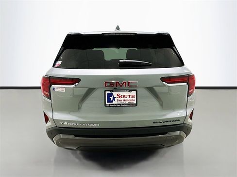 New 2026 GMC Terrain Elevation image 6