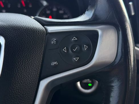 Used 2019 GMC Terrain SLT AWD/4WD image 33
