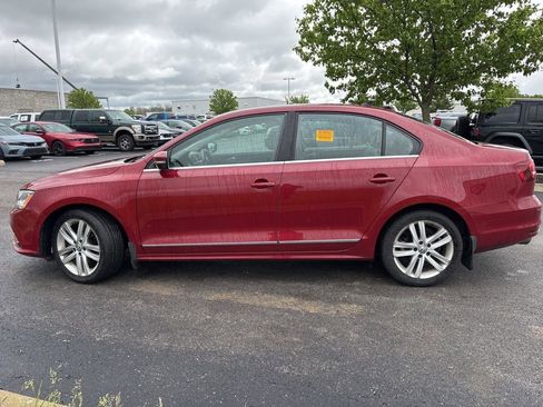 Used 2017 Volkswagen Jetta SEL FWD image 9