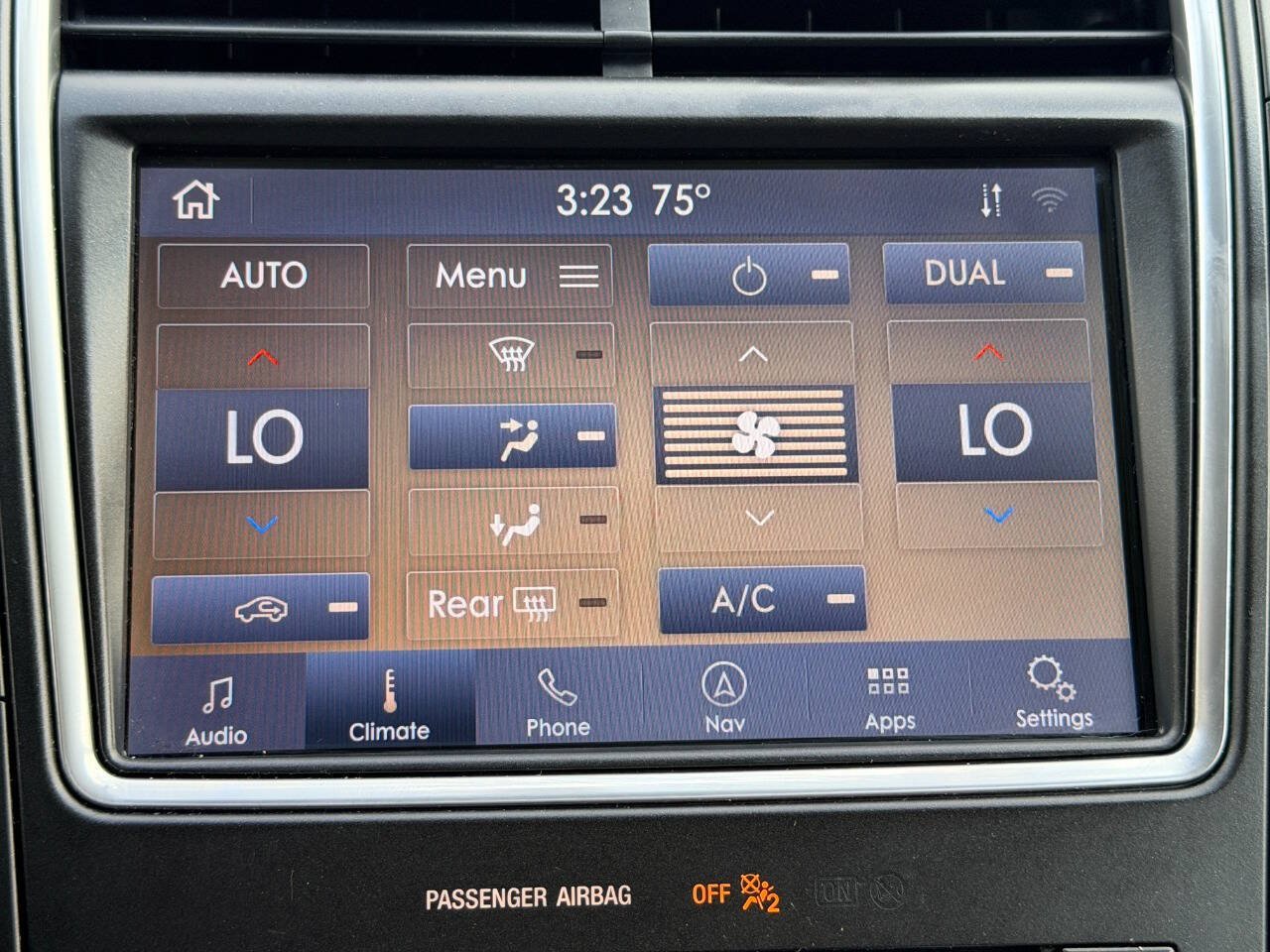 Used 2020 Lincoln Nautilus Reserve w/ Equipment Group 201A AWD/4WD image 45