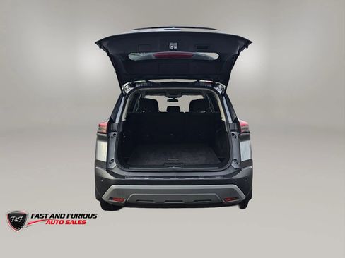 Used 2022 Nissan Rogue SV AWD/4WD image 8