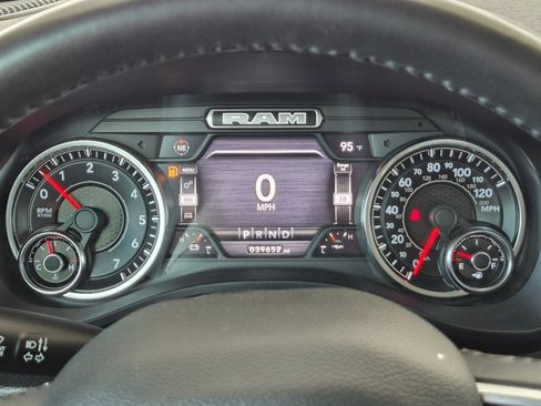 Used 2022 RAM 1500 Laramie w/ Laramie Southwest Edition RWD image 10