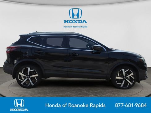 Used 2022 Nissan Rogue Sport SL w/ Premium Package AWD/4WD image 6