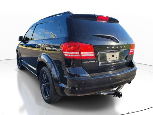 Used 2020 Dodge Journey SE w/ SE Popular Equipment Group FWD image 6
