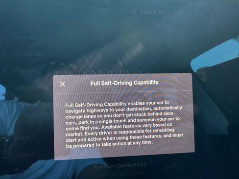 Used 2022 Tesla Model Y Performance AWD/4WD image 21