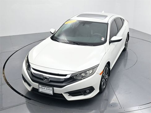Used 2017 Honda Civic EX-L image 41