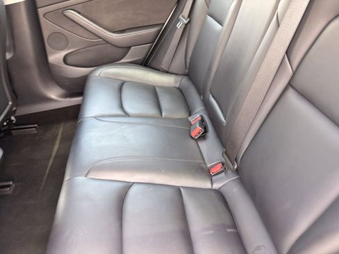 Used 2023 Tesla Model 3 Standard Range RWD image 16