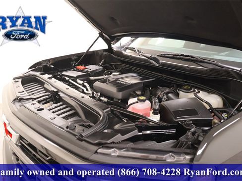 Used 2024 Chevrolet Silverado 1500 ZR2 image 33