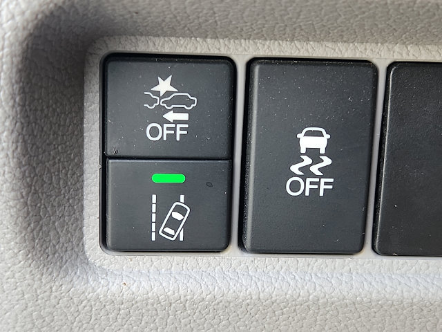 Used 2021 Honda Pilot LX image 25