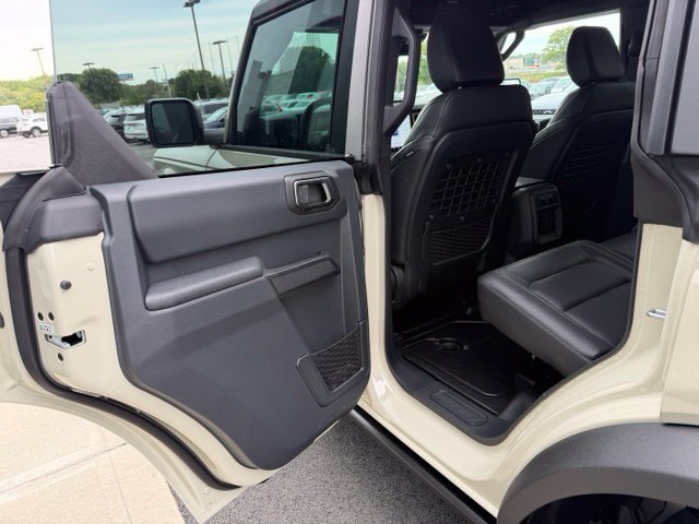 New 2026 Ford Bronco Big Bend w/ Black Diamond Package AWD/4WD image 9