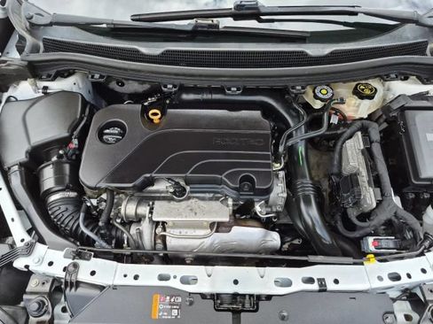 Used 2019 Chevrolet Cruze Sedan FWD image 29
