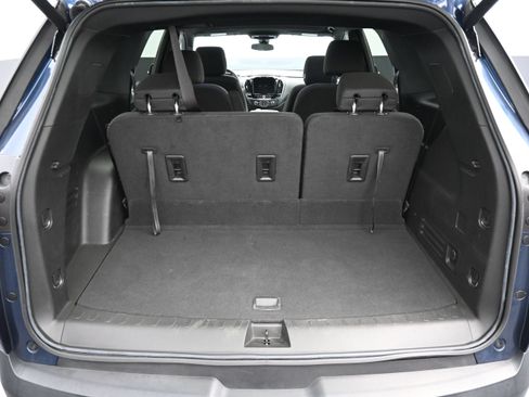Used 2023 Chevrolet Traverse LT AWD/4WD image 28