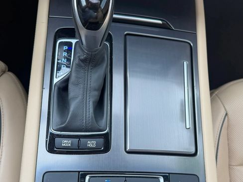 Used 2015 Hyundai Genesis 3.8 w/ Option Group 03 RWD image 21