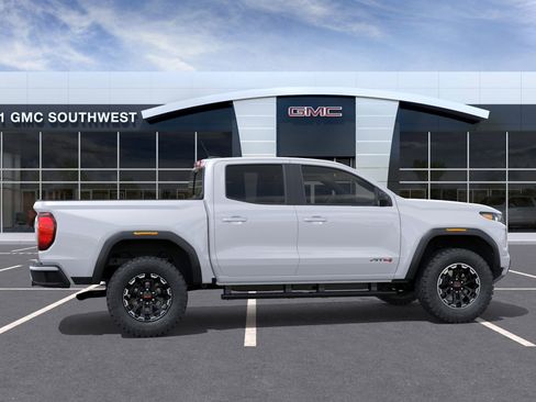 New 2026 GMC Canyon AT4 image 29