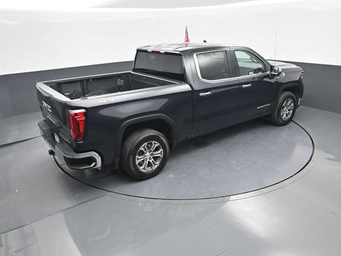 Used 2025 GMC Sierra 1500 SLT AWD/4WD image 34