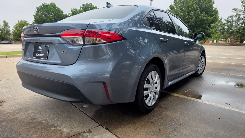 Used 2023 Toyota Corolla LE FWD image 15
