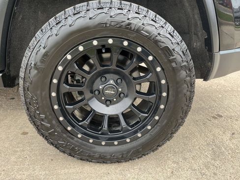 Used 2018 Jeep Grand Cherokee Trailhawk w/ Trailhawk Luxury Group image 7