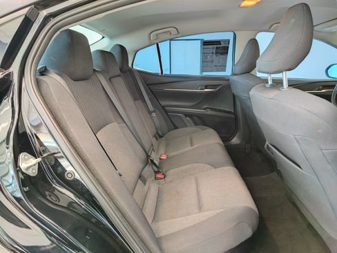 Used 2025 Toyota Camry LE FWD image 14