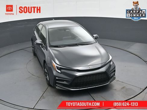 Used 2026 Toyota Corolla SE w/ SE Premium Package image 48