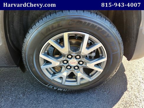 Used 2023 GMC Acadia SLE image 43