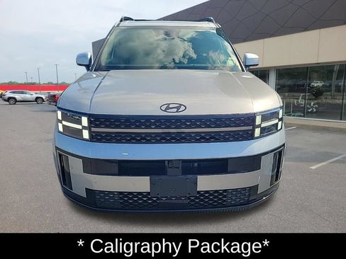 Used 2025 Hyundai Santa Fe Calligraphy AWD/4WD image 11