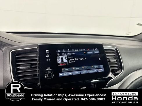 Used 2022 Honda Pilot Sport image 7
