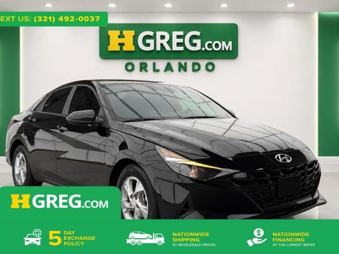 Used 2023 Hyundai Elantra SE FWD image 1