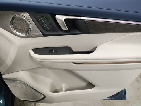 New 2026 Buick Enclave Avenir w/ Super Cruise Package image 10