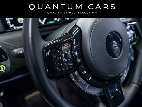 Used 2020 Rolls-Royce Cullinan AWD/4WD image 32
