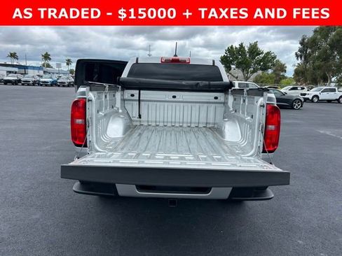 Used 2015 Chevrolet Colorado LT w/ LT Convenience Package image 16