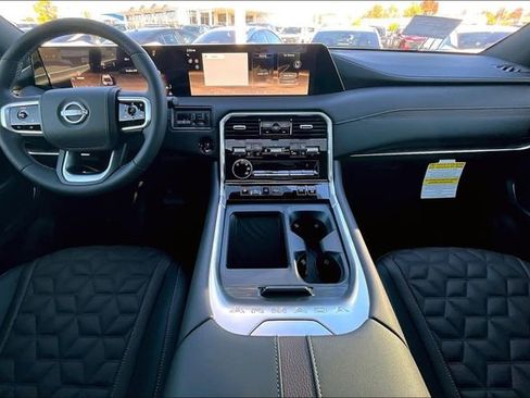 New 2026 Nissan Armada Platinum Reserve w/ Convenience Package RWD image 4