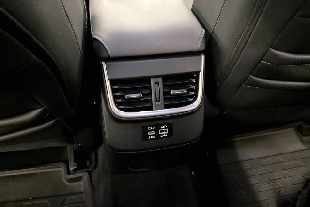 Used 2024 Subaru Outback Onyx Edition AWD/4WD image 33