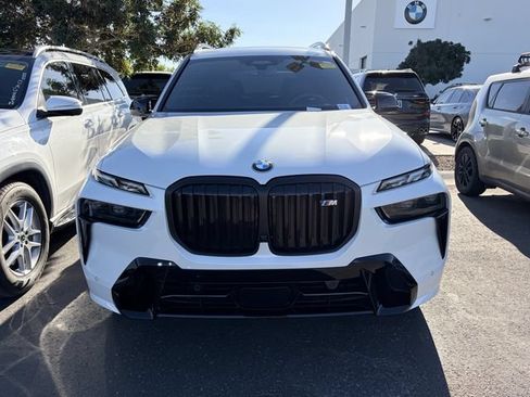 Used 2024 BMW X7 M60i w/ Executive Package AWD/4WD image 2