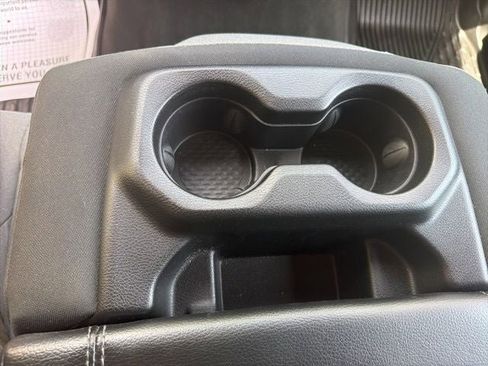 Used 2022 RAM 1500 Big Horn AWD/4WD image 14