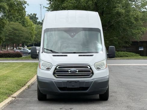Used 2015 Ford Transit 350 XLT RWD image 4