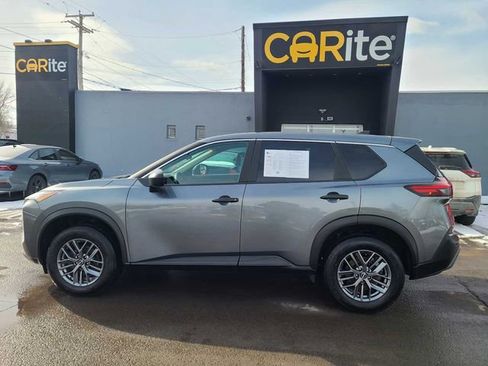 Used 2023 Nissan Rogue S image 10