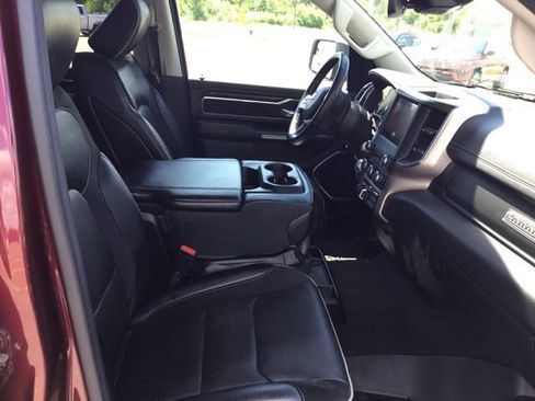 Used 2022 RAM 1500 Laramie AWD/4WD image 19