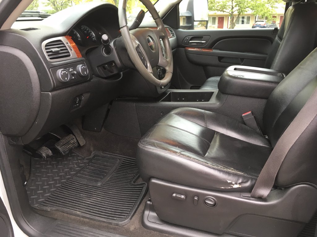 Used 2012 GMC Sierra 3500 SLT w/ SLT Convenience Package AWD/4WD image 21