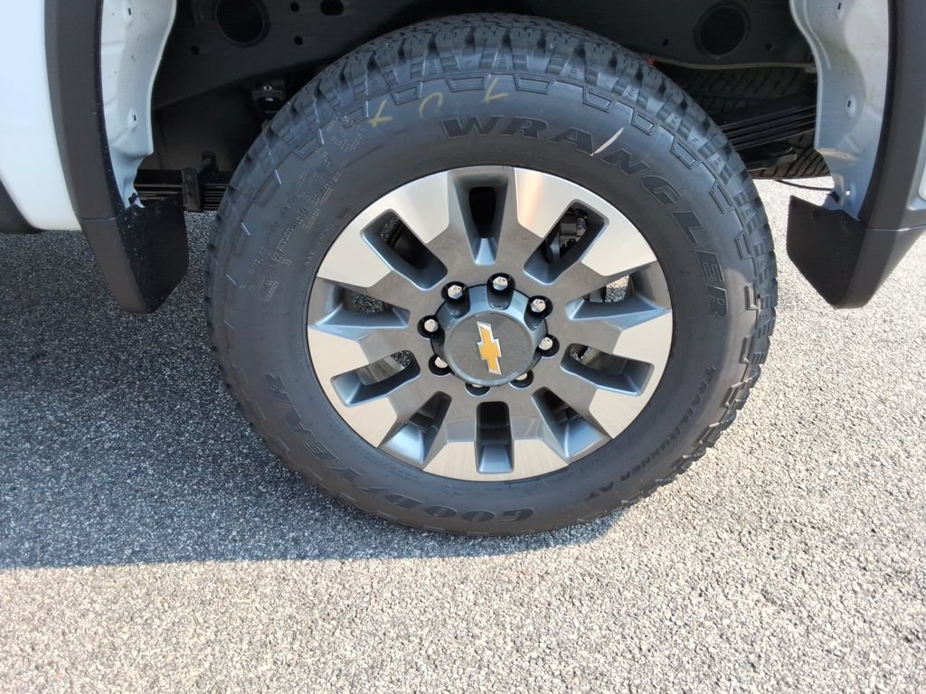 New 2026 Chevrolet Silverado 2500 Custom w/ Custom Value Package AWD/4WD image 13